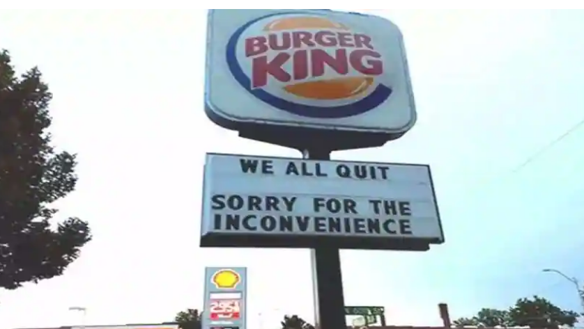 We're all quitting, Burger Kings employees resign at once 1