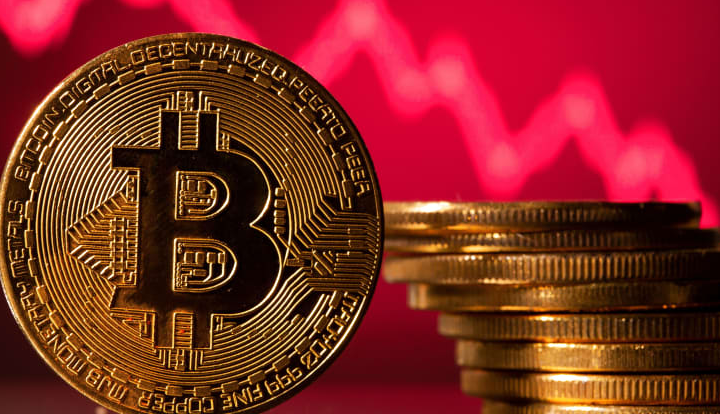 Bitcoin fell by a record 40% in the second quarter, increasing trouble for investors 1