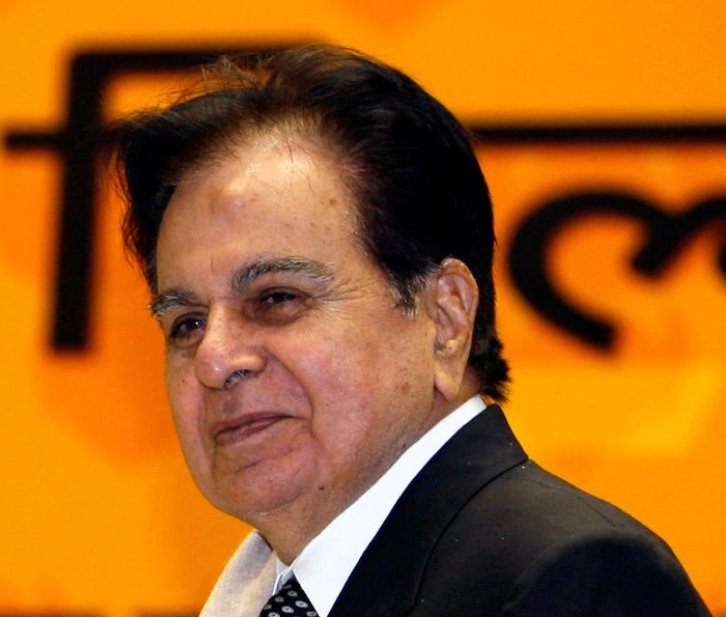 Dilip Kumar was the first actor to charge 1 lakh for a film, leaving behind a wealth of 627 crores 1